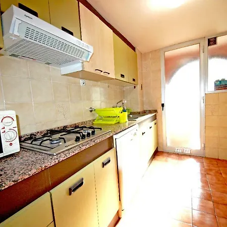 Muvim Centrum Apartment *