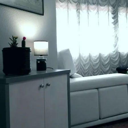 Apartment Muvim Centrum *